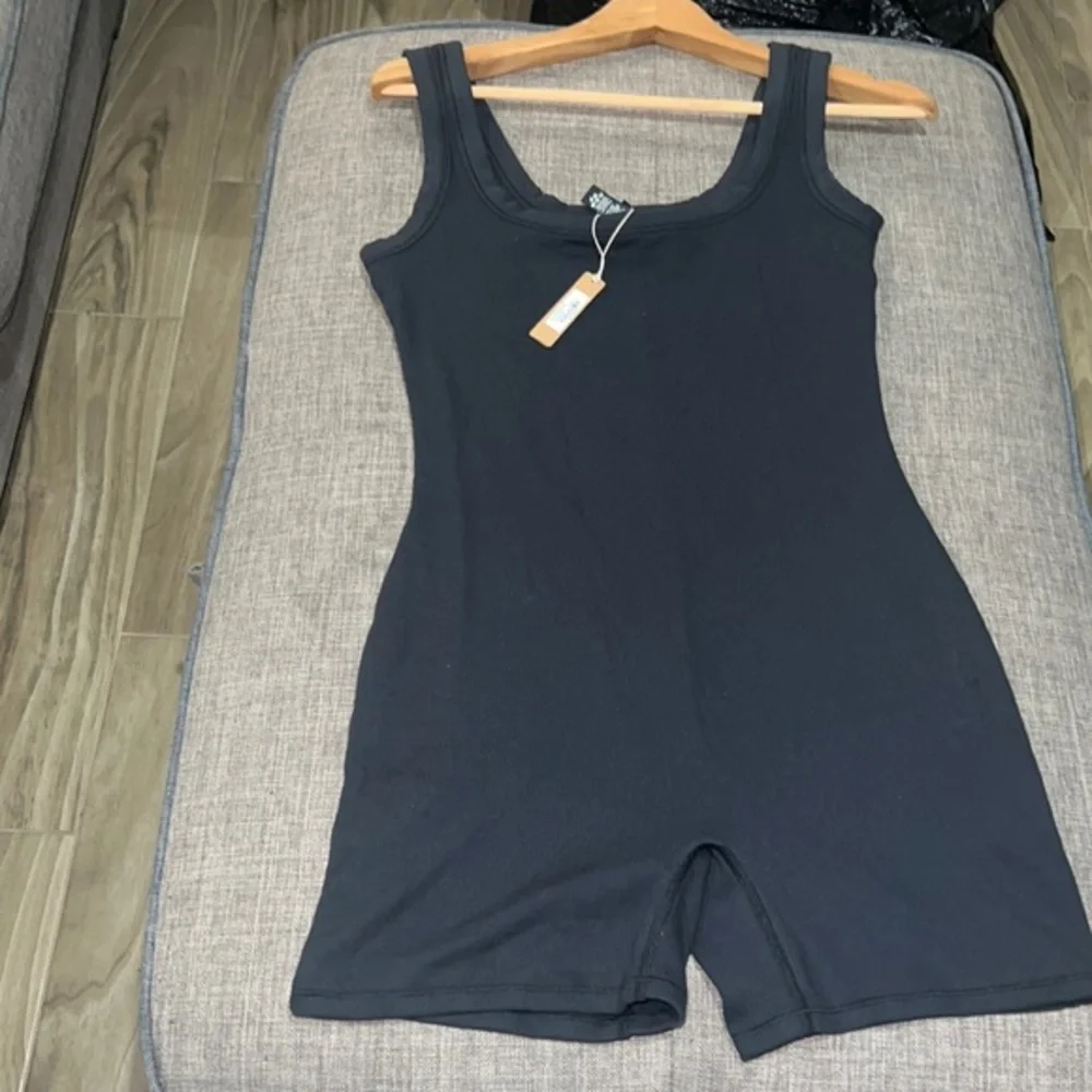 Skims Cotton Rib Onesie - Picture 5 of 6